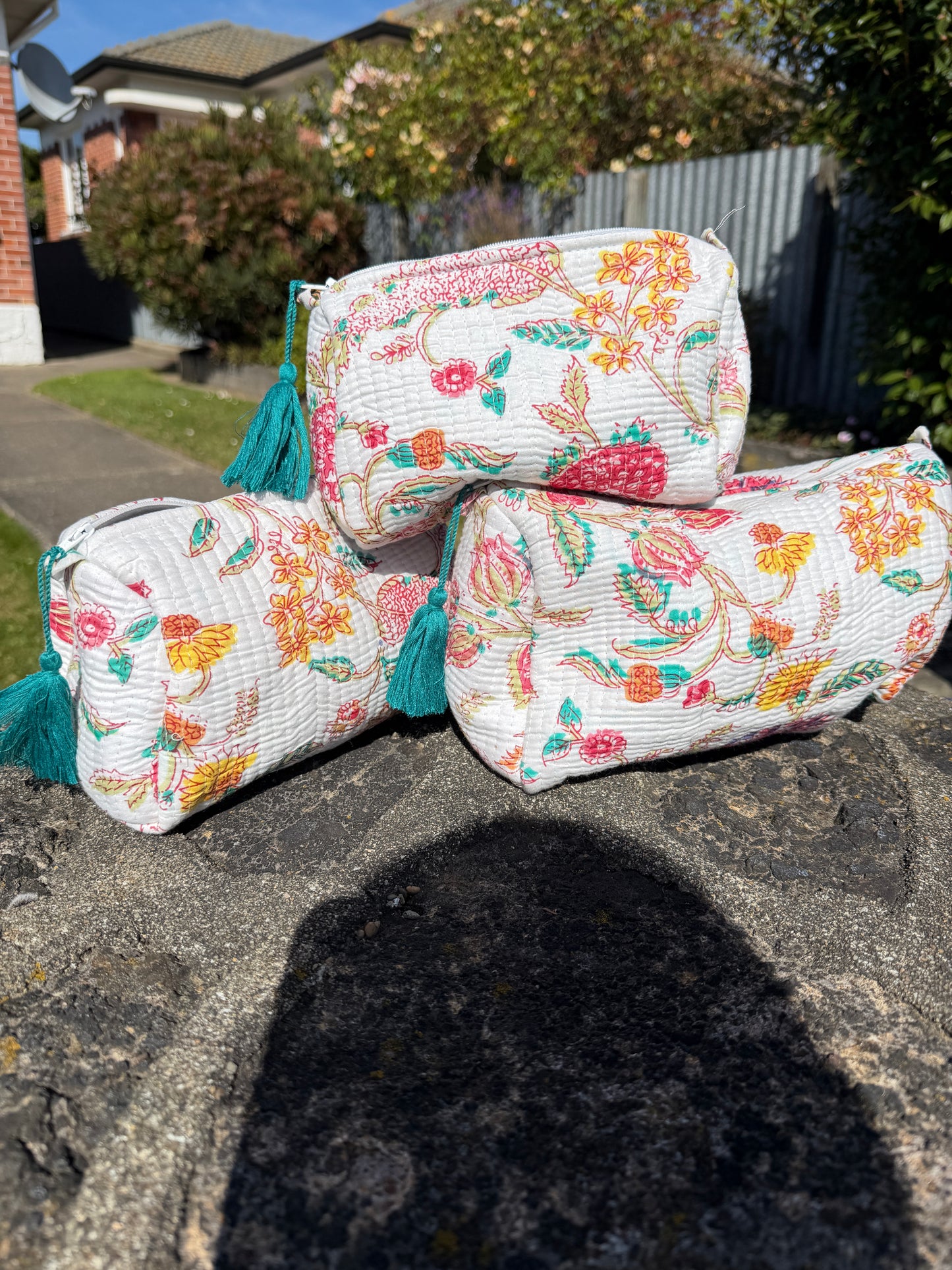 Sunlit Garden Pouches 3 pieces set