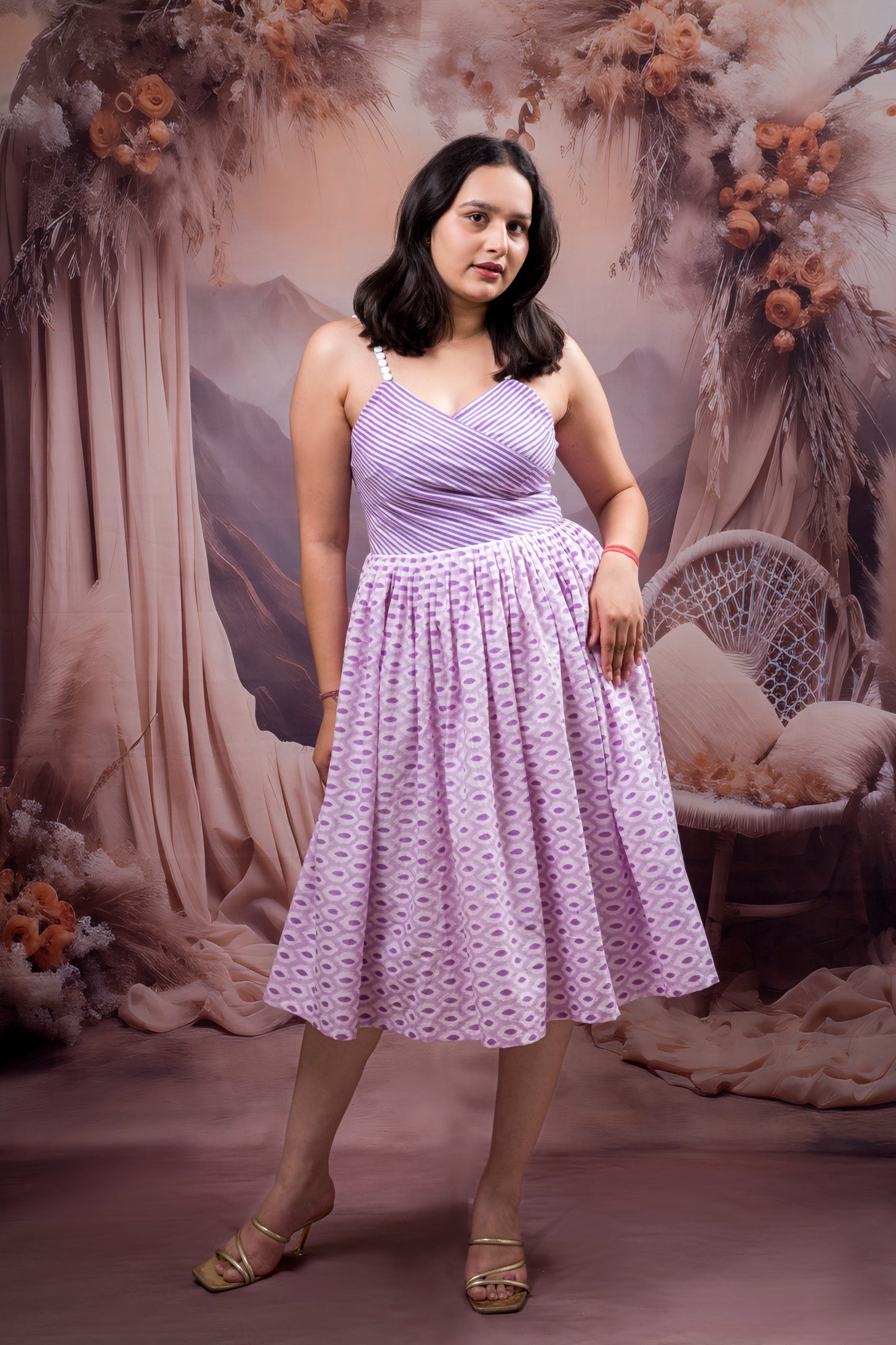 Violet Daydream Midi Dress in Lavender