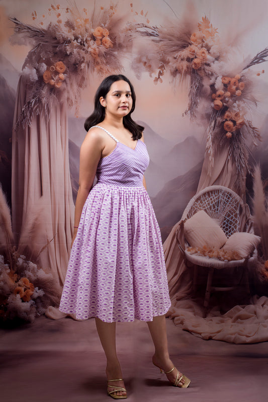 Violet Daydream Midi Dress in Lavender